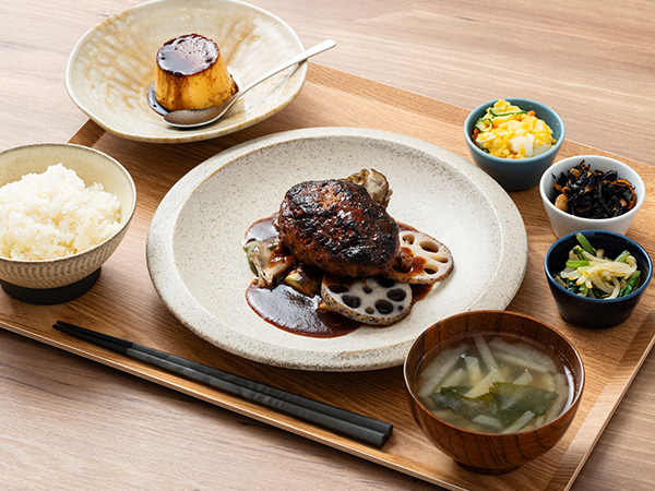 手ごねハンバーグ