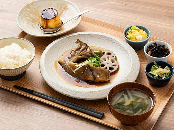 カレイのウスターソース煮付